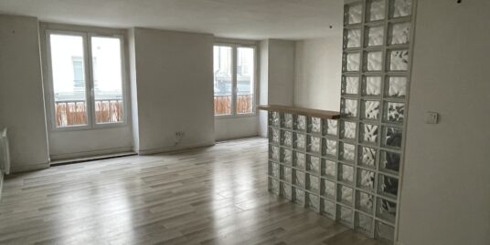 MARAIS – Quartier des Enfants Rouges : BEAU T2 DE 43 M²