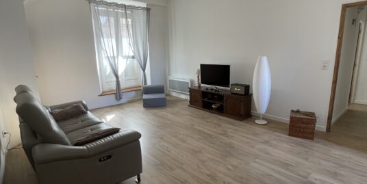 Corté centre ville : beau T3 de 76 m² avec terrasse et cave/garage de 15 m²